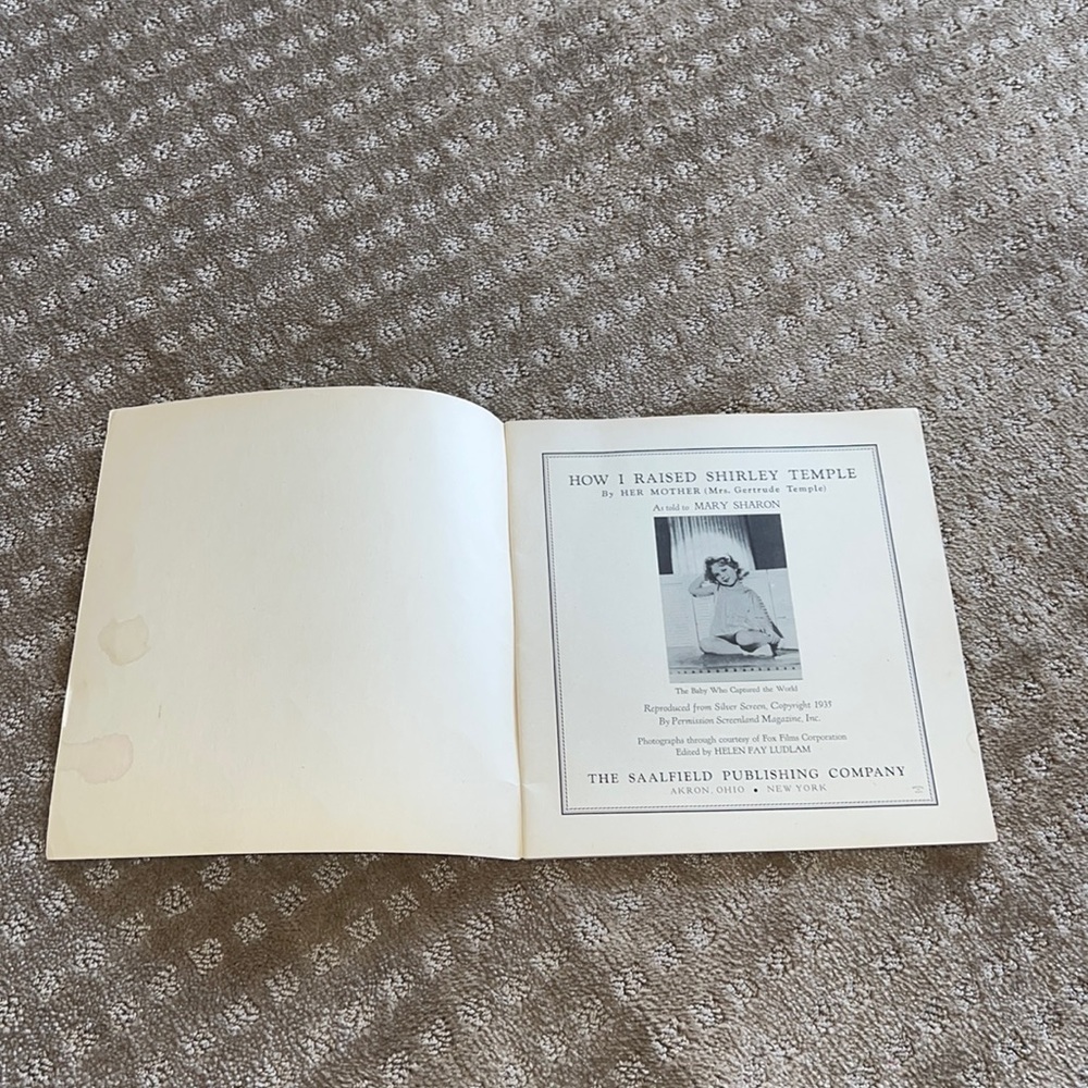 Vintage 1935 Paper Book How I Raised Shirley Temple By Her Mother - Picture 3 of 4